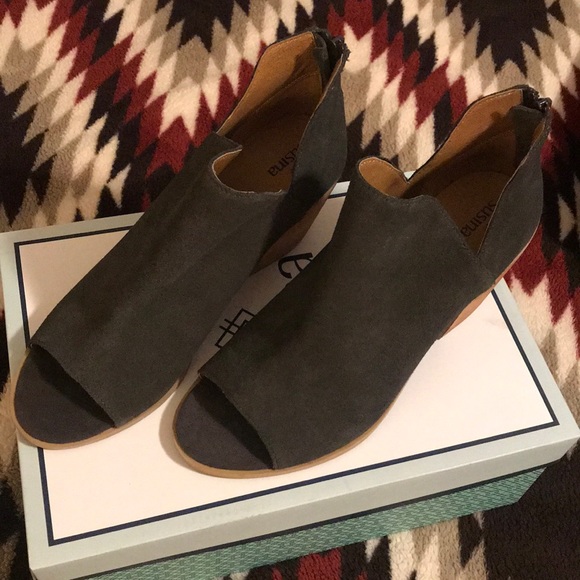 Ankle Boots Suede SALE!! - Picture 4 of 5